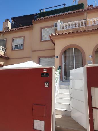 Chalet adosado en Calle D, 11, Monforte del Cid photo 1