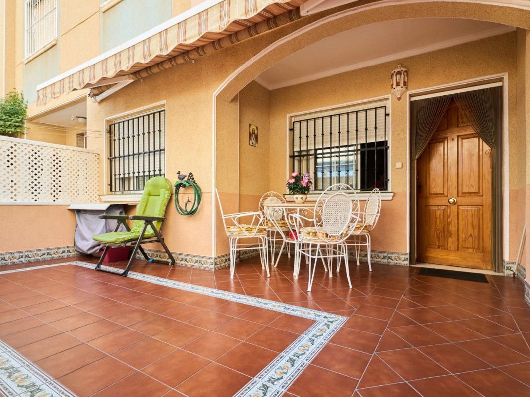 Sprzedaż mieszkania w Piso en Calle Mayor, Gaspar Perrelló, Torrevieja, Torrevieja
photo 2