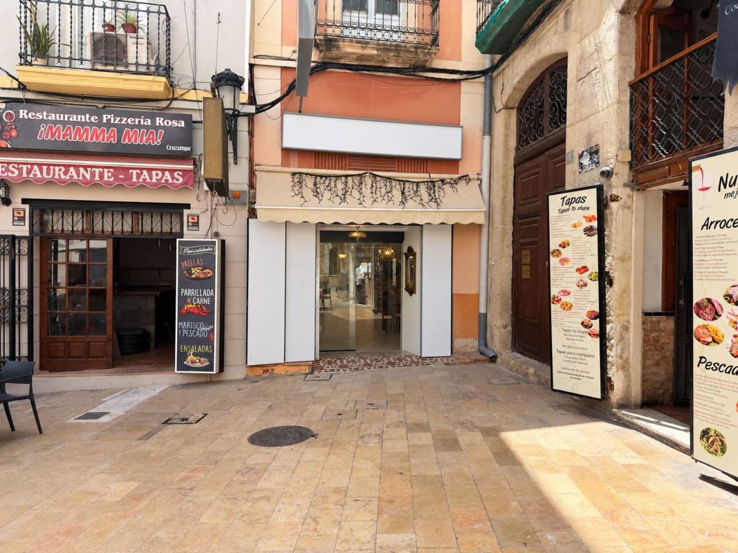 Properties for sale and rent in Spain photo 3