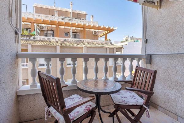 Продажа квартиры на Piso en Calle Zoa, 46, Las Piscinas Naturales, Torrevieja, Торревьеха
 photo 3