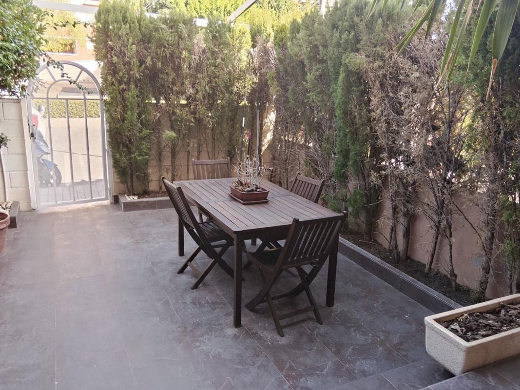 Properties for sale and rent in Spain photo 2