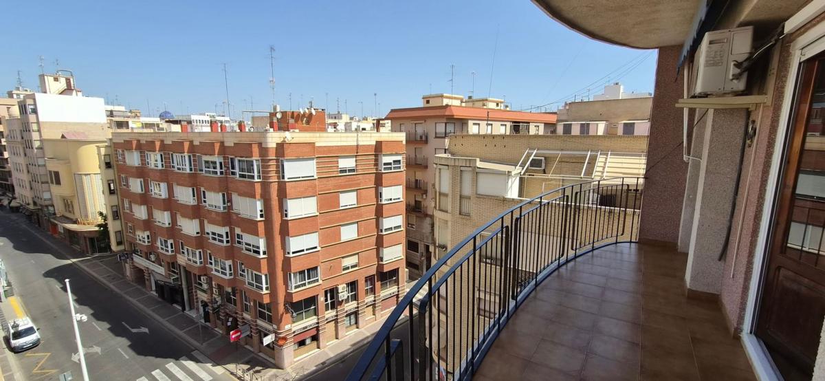 Продажа квартиры на Piso en Calle Juan Ramón Jiménez, Centro, Elche / Elx, Эльче / Эльх
photo 5
