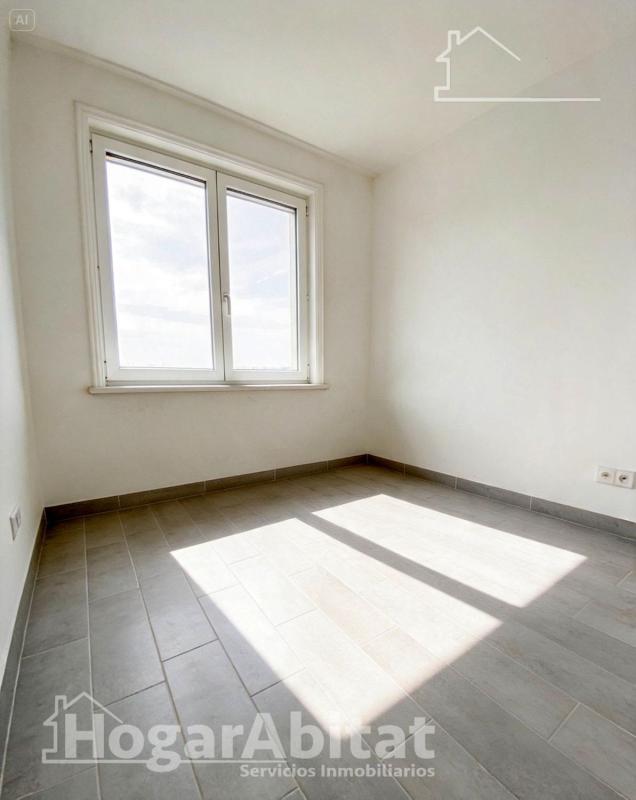 Venta de piso en Piso en El Molino, Torrevieja, Torrevieja
photo 4