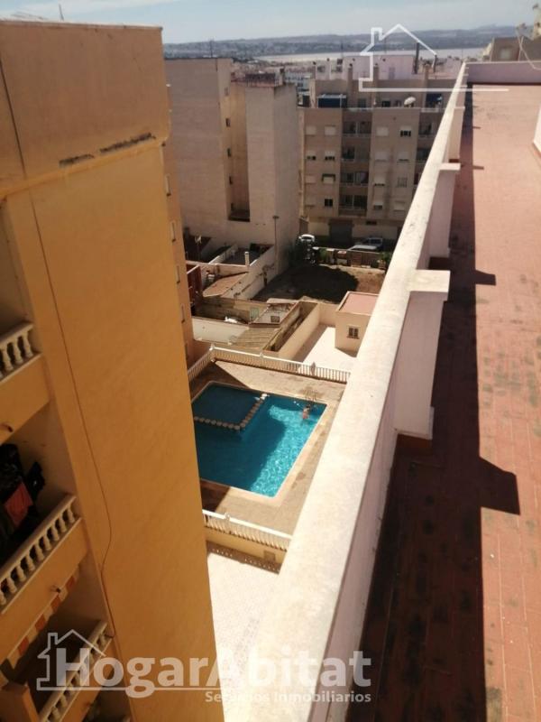 Venta de piso en Piso en El Molino, Torrevieja, Torrevieja
photo 5