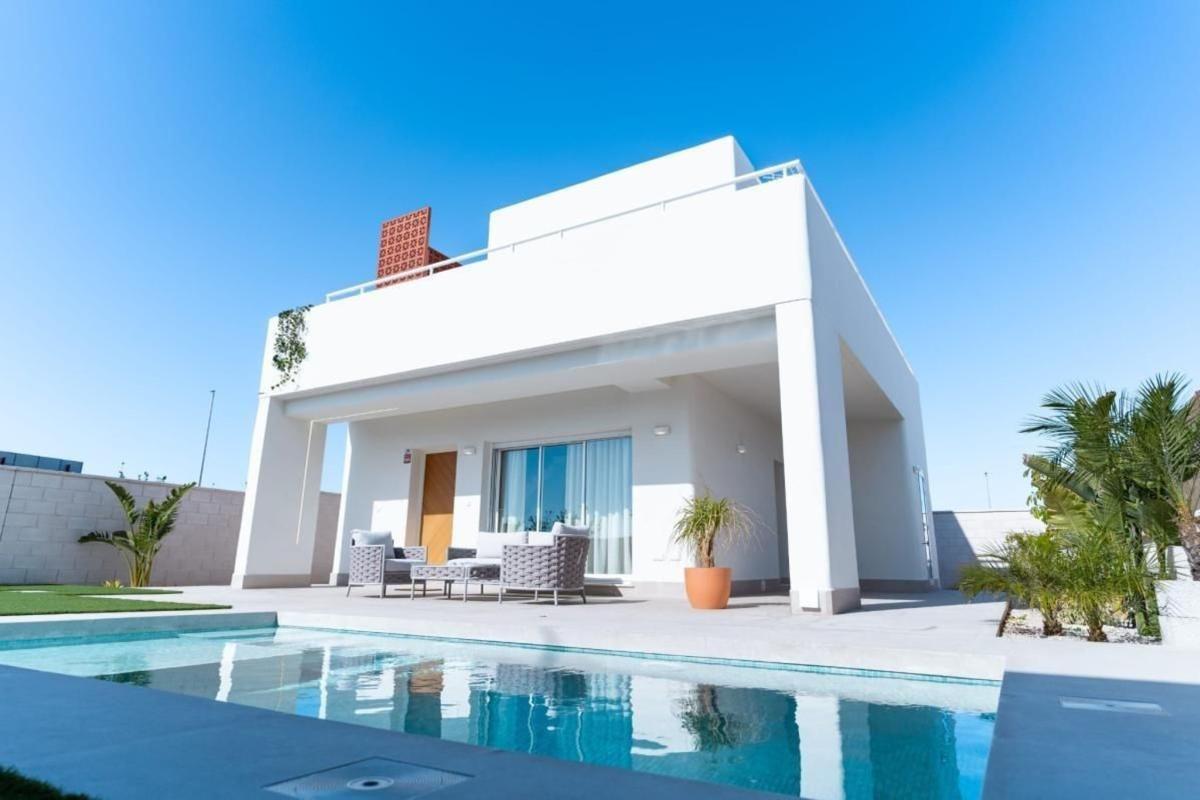 Properties for sale and rent in Spain photo 1