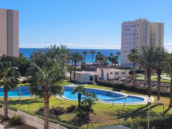 Sale of flat in Piso en Calle Musico Juan Latorre Baeza, El Palmeral-Urbanova-Tabarca, Alicante / Alacant, Alicante
 photo 1