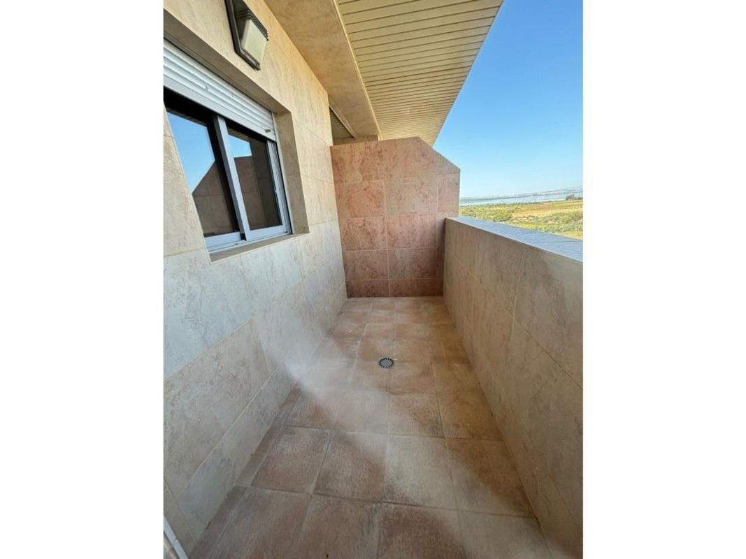 Venta de piso en Piso en Calle San Antonio, Gaspar Perrelló, Torrevieja, Torrevieja
photo 5