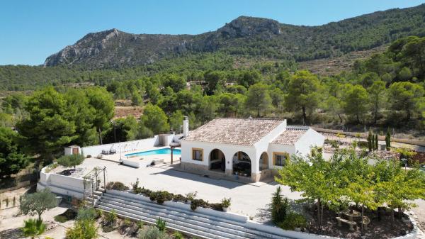 Продаётся загородный участок в  Finca rústica en Umbria Alta De Algayat, 67, La Romana , Ла Романа photo 4