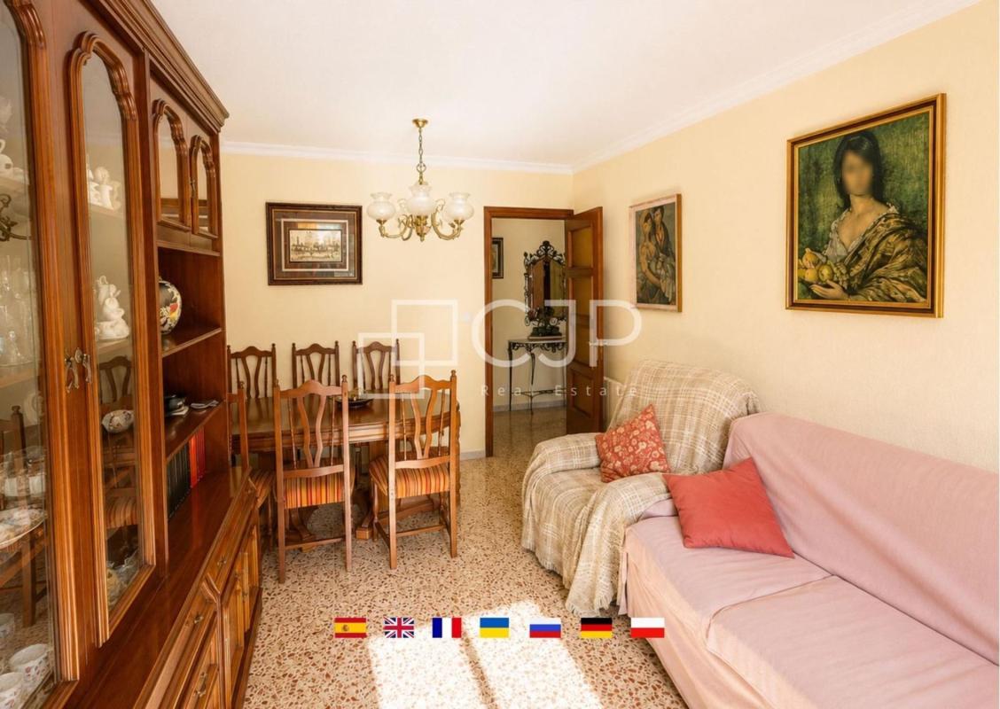 Venta de piso en Piso en Calle General Espartero, Carolinas Altas, Alicante / Alacant, Alicante / Alacant
 photo 2