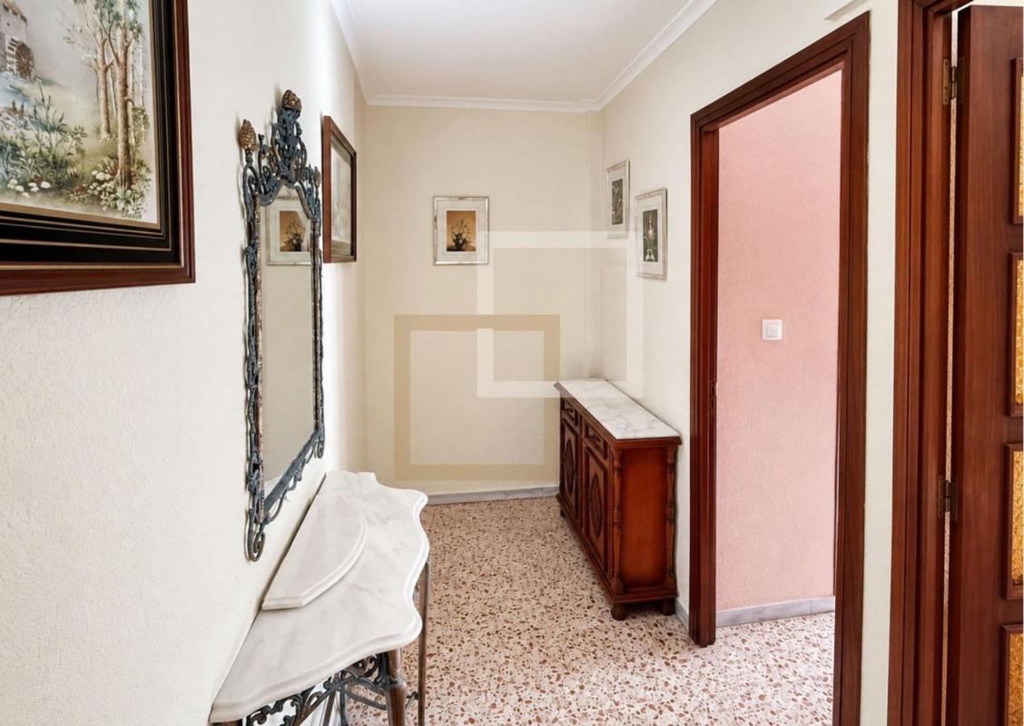 Venta de piso en Piso en Calle General Espartero, Carolinas Altas, Alicante / Alacant, Alicante / Alacant
 photo 4