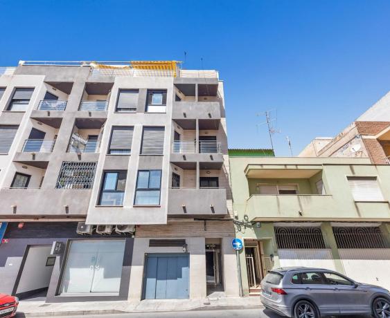 Venta de piso en Piso en Calle Apolo, 59, Centro - Muelle Pesquero, Torrevieja, Torrevieja
 photo 2