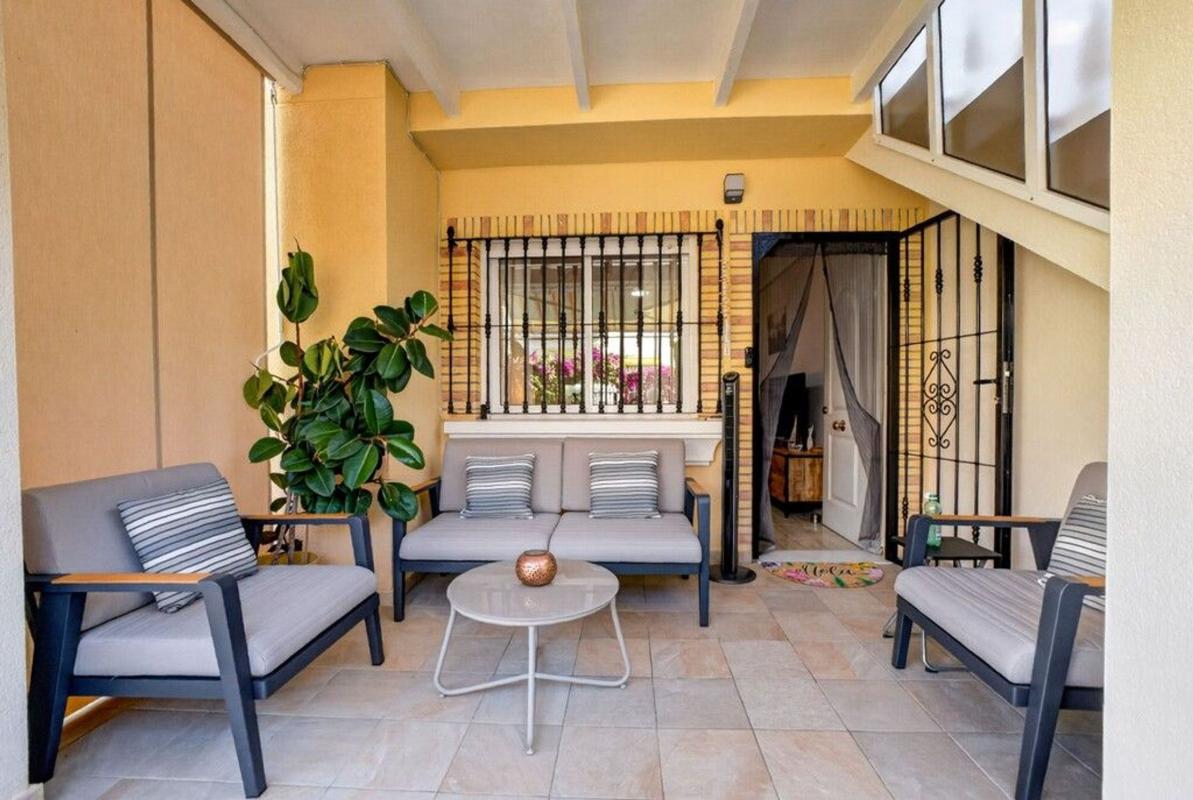 Продажа квартиры на Piso en Villamartín, Orihuela, Ориуэла
photo 1