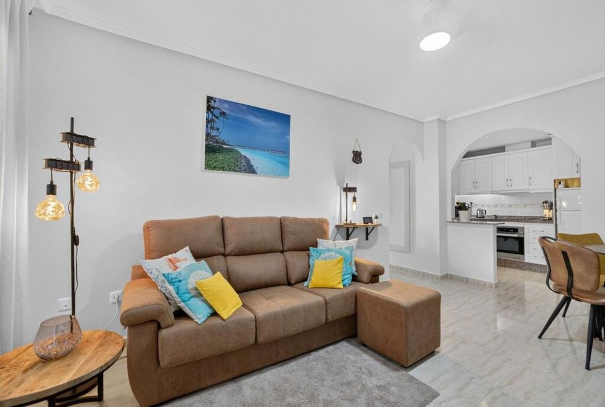 Продажа квартиры на Piso en Villamartín, Orihuela, Ориуэла
photo 5