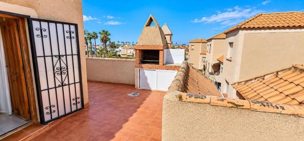 Sprzedaż mieszkania w Piso en Calle Jardin del Mar, Punta Prima, Torrevieja, Torrevieja
photo 1