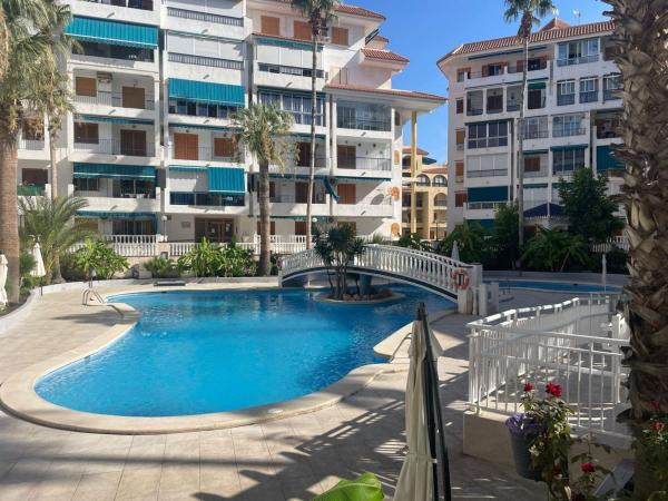Продажа квартиры на Piso en Avenida Bélgica, Los Europeos, Torrevieja, Торревьеха
photo 1