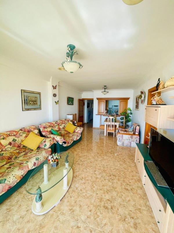 Venta de piso en Piso en Calle Mayor, Gaspar Perrelló, Torrevieja, Torrevieja
photo 5