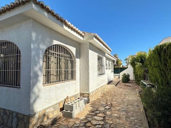 Casa o chalet independiente en Avenida España, La Zenia, Orihuela photo 4