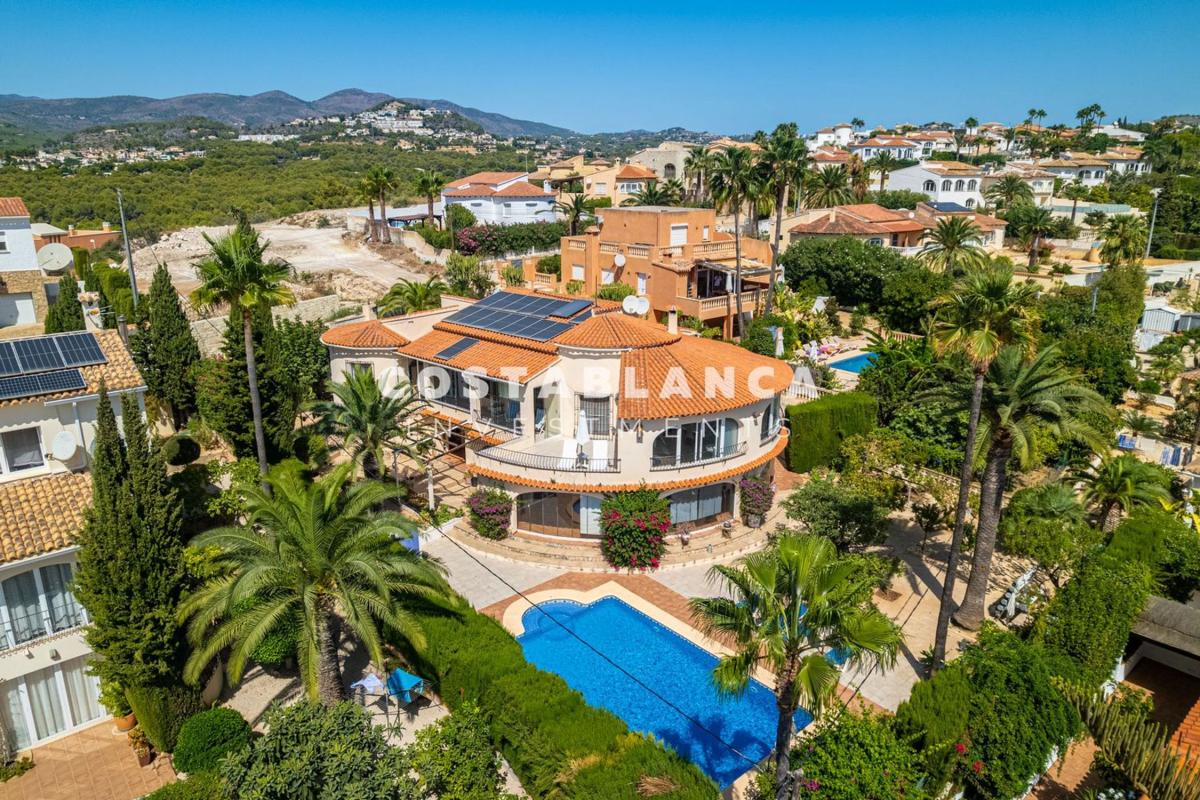 Venta de chalet independiente en Casa o chalet en Urbanización Ortenbach, Cometa-Carrió, Calpe, Calpe
 photo 2