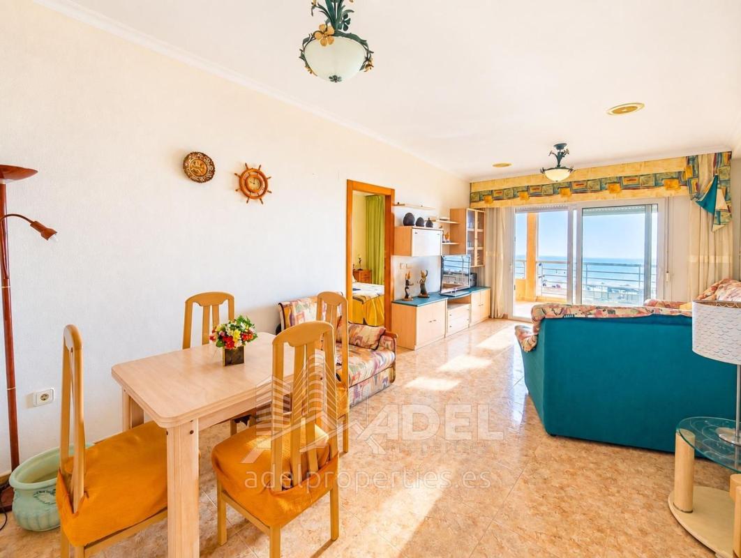 Venta de piso en Piso en Gaspar Perrelló, Torrevieja, Torrevieja
 photo 4