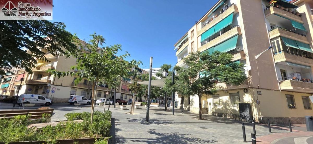 Sale of apartment in Piso en Centro Urbano, Benidorm, Benidorm
photo 1
