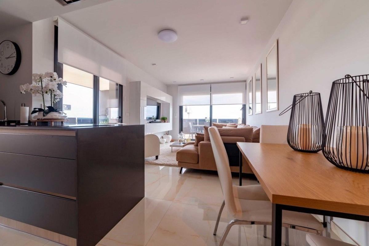 Продажа квартиры на Piso en Calle los Geranios, Playa Flamenca, Orihuela, Ориуэла
photo 1