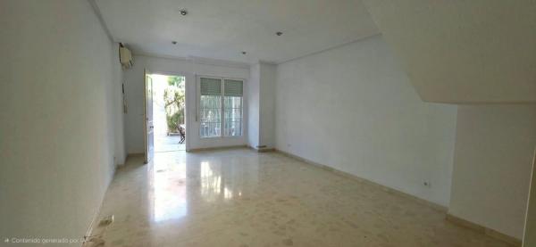 Apartment for sale in Piso en Zona Deportiva-Nuevo Altabix, Elche / Elx, Elche / Elx thumbnail 2