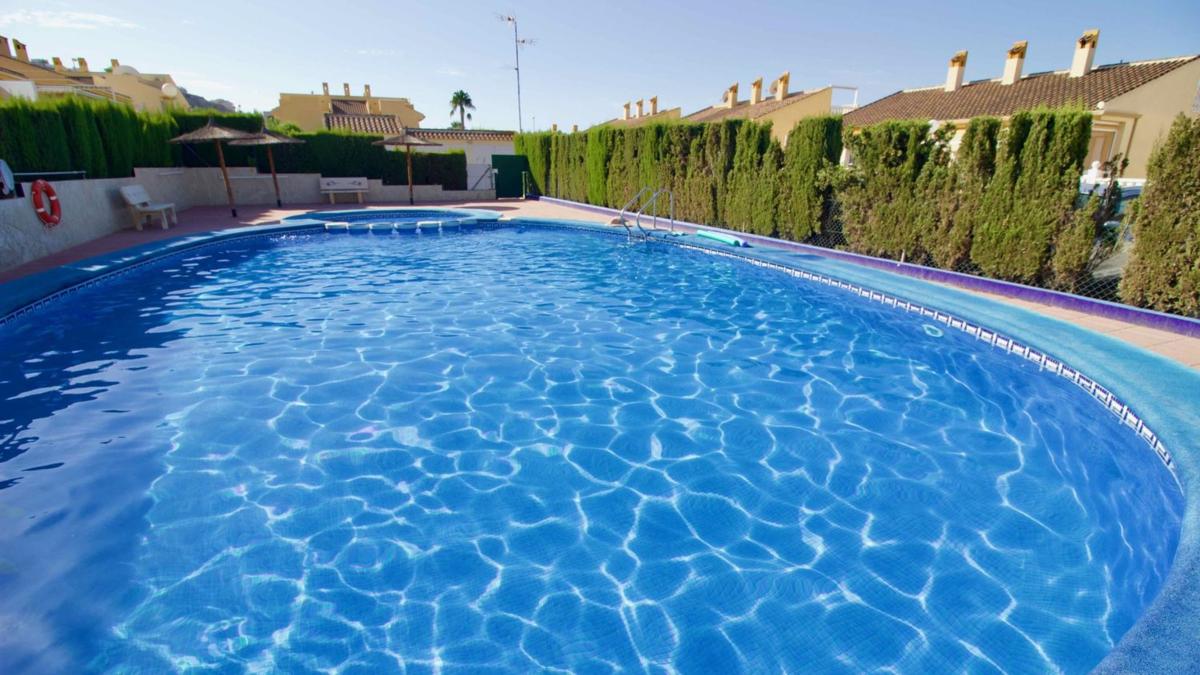 Properties for sale and rent in Spain photo 2