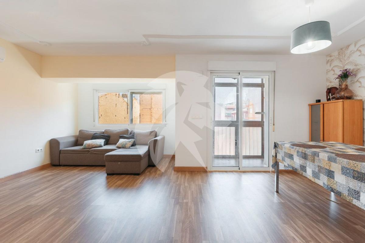Sale of apartment in Piso en Calle Gasset y Artime, Carolinas Altas, Alicante / Alacant, Alicante
 photo 2