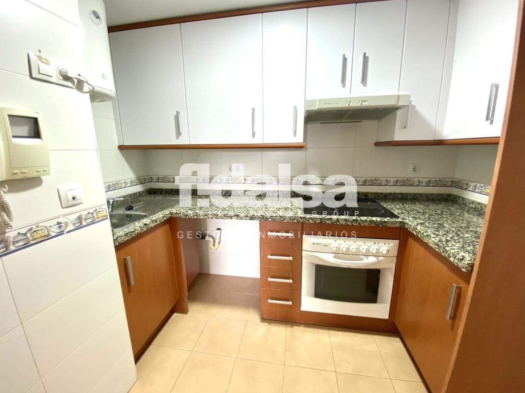 Venta de piso en Piso en Plaza del Alcalde Agatángelo Soler, Garbinet - Parque de las Avenidas, Alicante / Alacant, Alicante / Alacant
photo 3