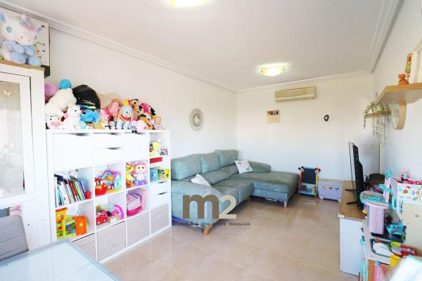 Sale of flat in Piso en Mtro Jesus Lucas Macia, Puerto Deportivo, Guardamar del Segura, Guardamar del Segura
 photo 2