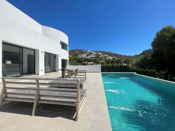 Casa o chalet independiente en Calle Puerto de Espasante, El Portet-Pla del Mar, Moraira photo 1