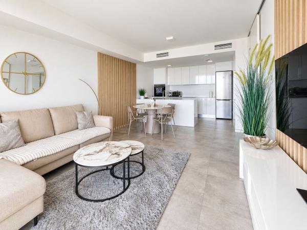 Venta de piso en Piso en Calle de Colombia, 7, Balcón de Finestrat-Terra Marina, Finestrat, Finestrat
thumbnail 3