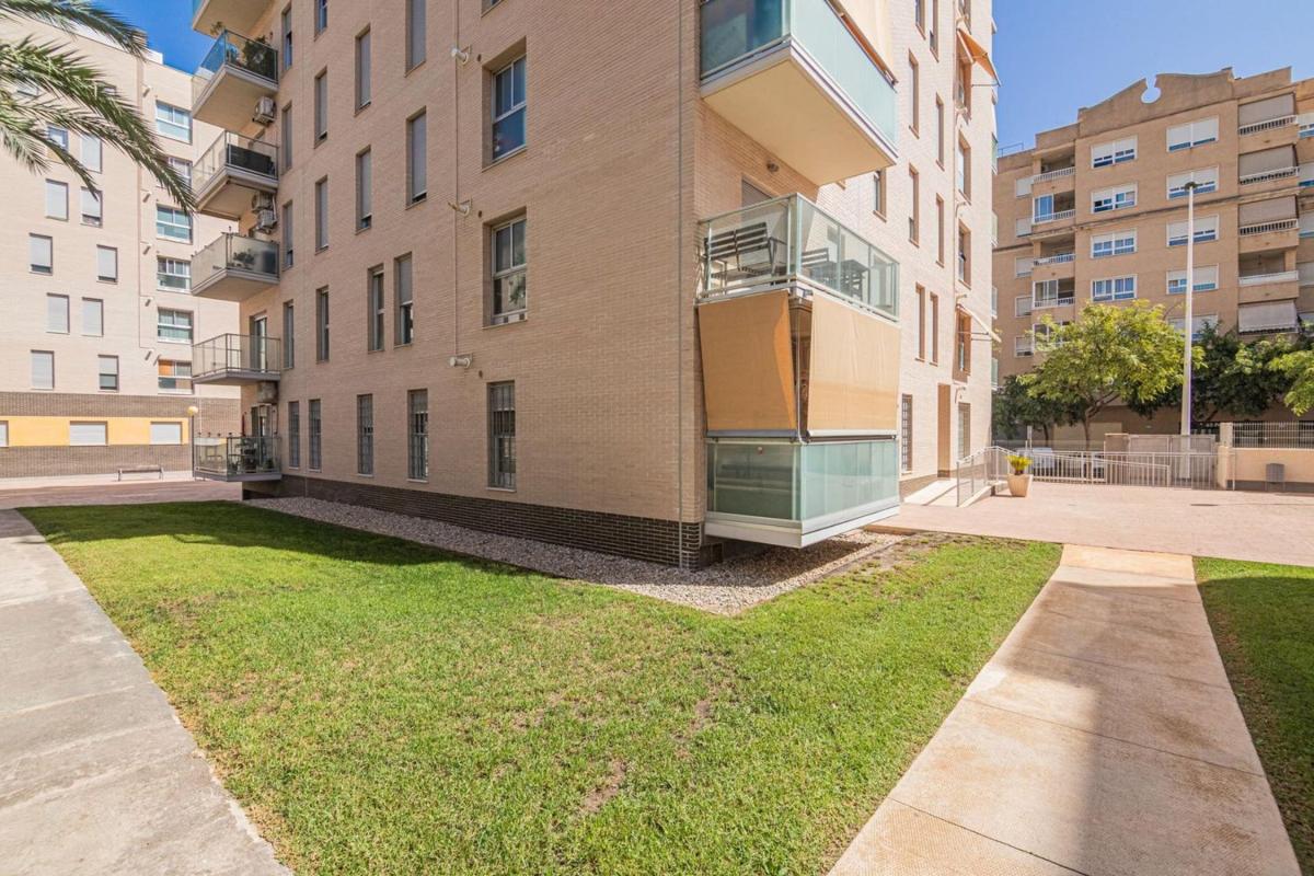 Sprzedaż mieszkania w Piso en Zona Universidad, Elche / Elx, Elche / Elx
photo 1