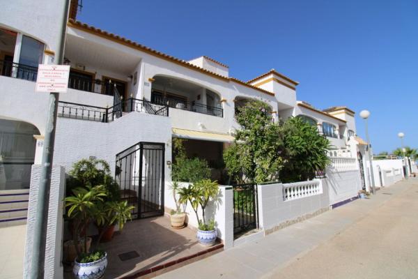Sale of flat in Piso en Desamparados-Hurchillo-Torremendo, Orihuela, Orihuela
 photo 1