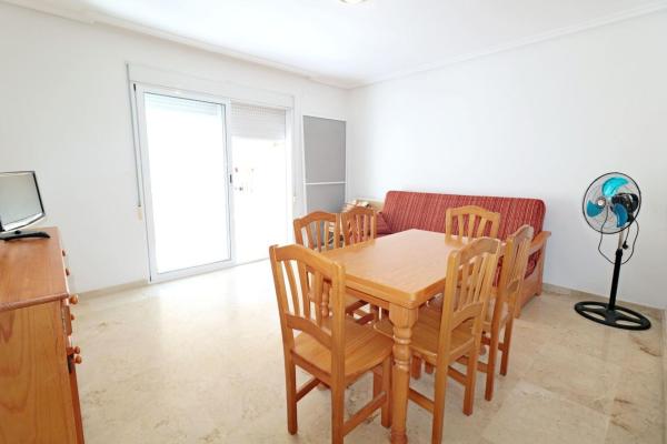 Продажа квартиры на Piso en Calle Radio Murcia, Las Piscinas Naturales, Torrevieja, Торревьеха
 photo 4