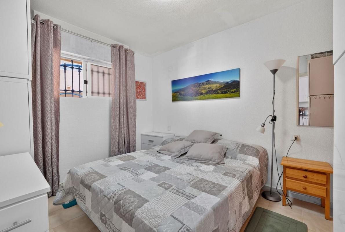 Продажа квартиры на Piso en Urbanisason Mil p Vistamar, 11, Dehesa de Campoamor, Orihuela, Ориуэла
photo 4