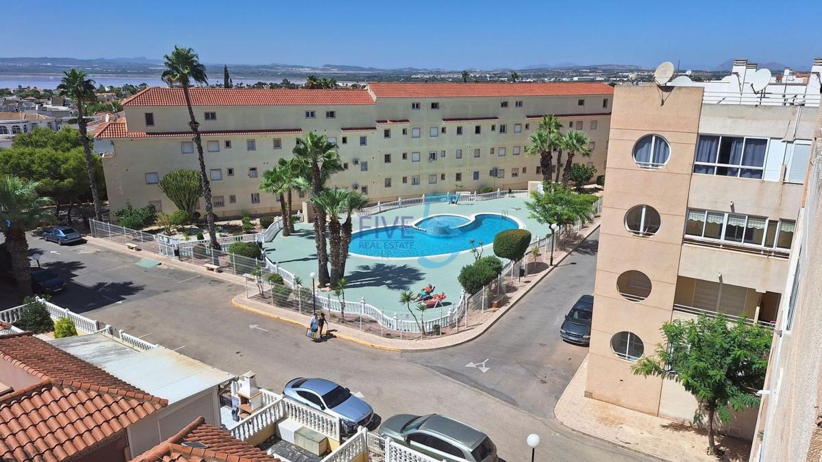 Venta de piso en Piso en La Siesta - El Salado - Torreta, Torrevieja, Torrevieja
 photo 5