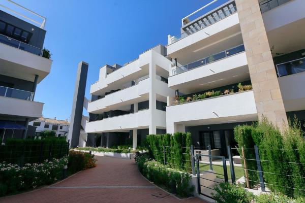 Sale of flat in Piso en Calle Pablo Picasso, Playa Flamenca, Orihuela, Orihuela
 photo 4