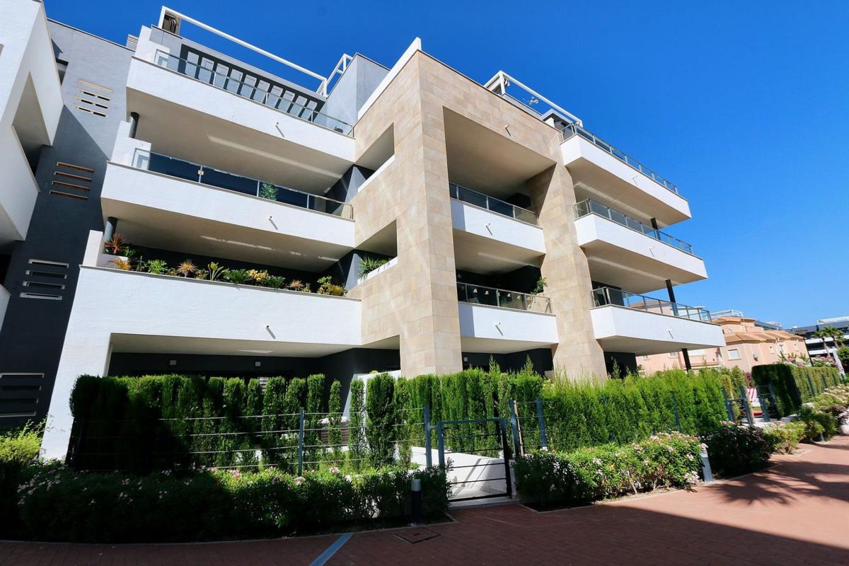 Sale of apartment in Piso en Calle Pablo Picasso, Playa Flamenca, Orihuela, Orihuela
 photo 5