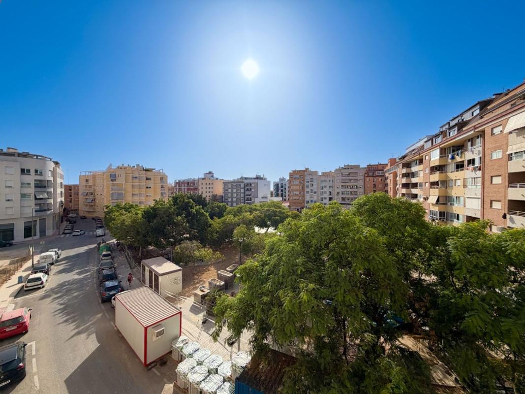 Продажа квартиры на Piso en Campello Playa, El Campello, Эль Кампельо
 photo 2