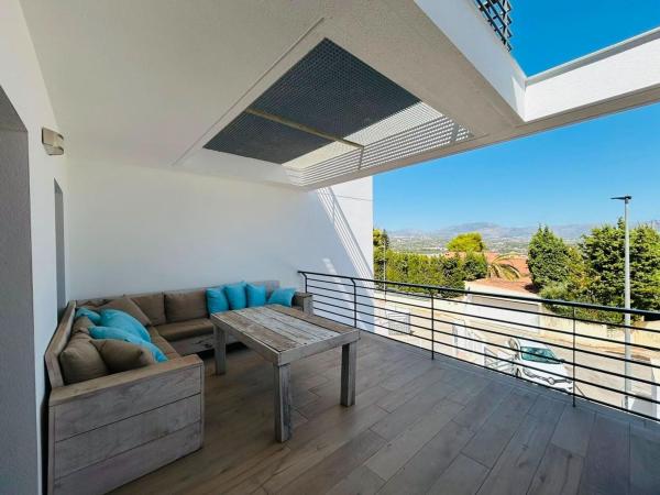 Chalet adosado en L'Albir, Alfaz del Pi photo 3