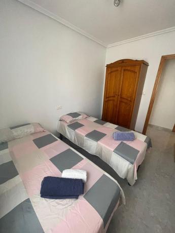 Venta de piso en Piso en Avenida de las Cortes Valencianas, Daya Vieja, Daya Vieja
 photo 4