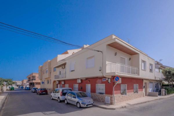 Sprzedaż mieszkania w Piso en Calle Santa Rosalía, Zona Pueblo, Pilar de la Horadada, Pilar de la Horadada
 photo 1