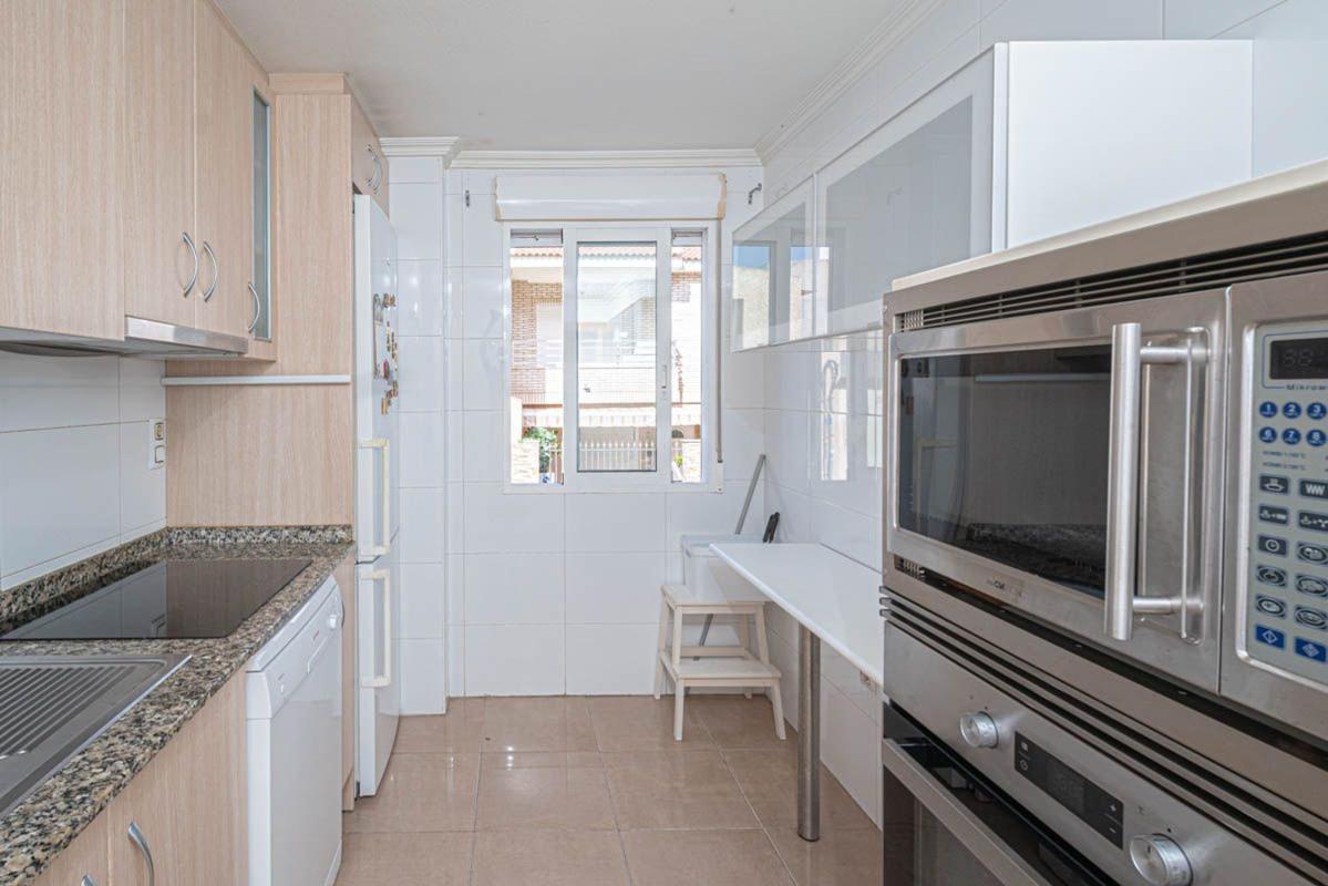 Venta de piso en Piso en Calle Santa Rosalía, Zona Pueblo, Pilar de la Horadada, Pilar de la Horadada
photo 4
