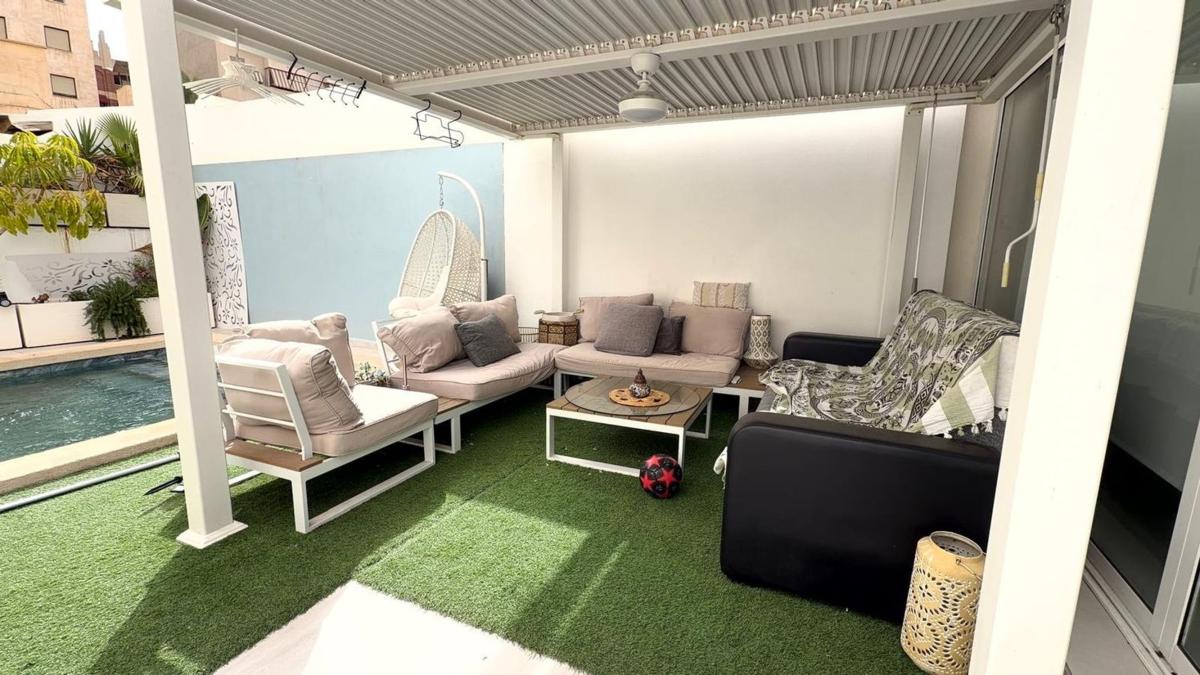 Properties for sale and rent in Spain photo 1