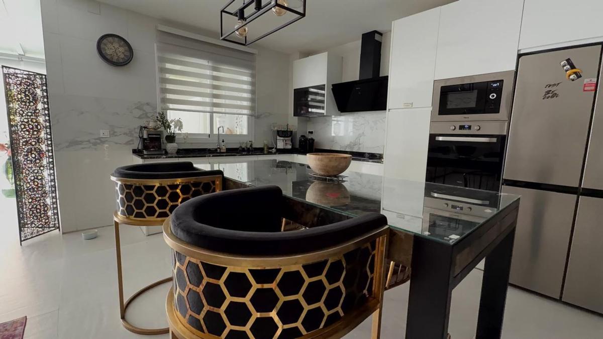 Properties for sale and rent in Spain photo 2