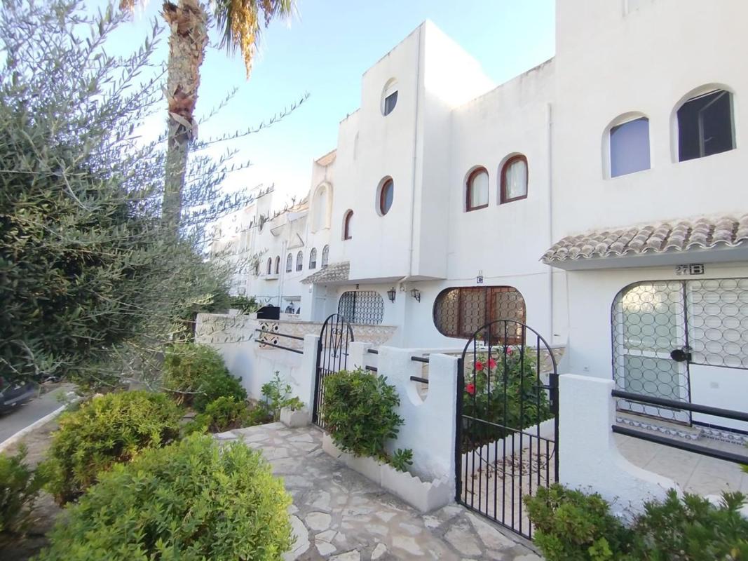 Properties for sale and rent in Spain photo 2