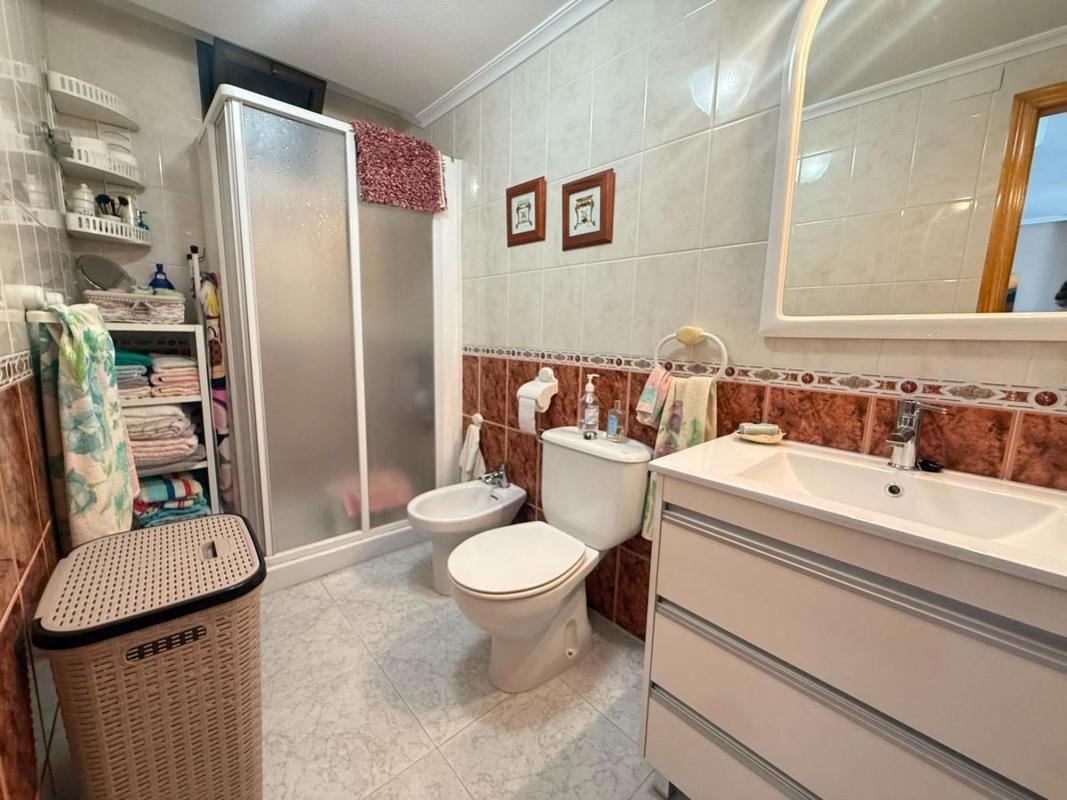 Продажа квартиры на Piso en Calle Miguel de Unamuno, 5, Guardamar Playa, Guardamar del Segura, Гуардамар-дель-Сегура
photo 5