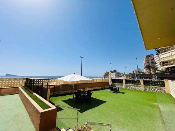 Venta de piso en Piso en Playa de Poniente, Benidorm, Benidorm
thumbnail 3