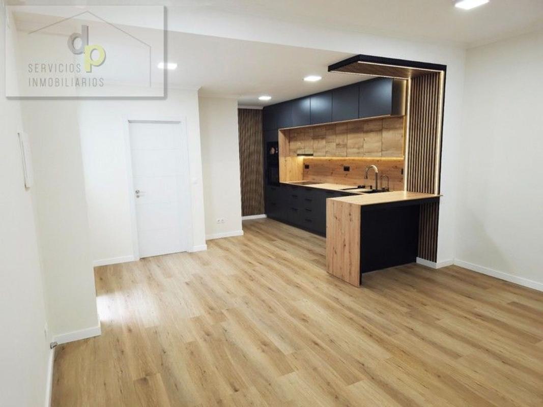 Продажа квартиры на Piso en Nieves Piñol, 7, Torrellano, Elche / Elx, Эльче / Эльх
photo 1